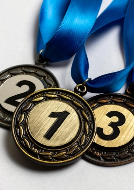 Best Trophy Manufacturers in Mumbai